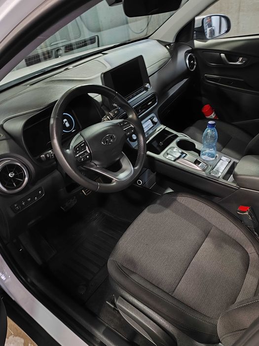 HYUNDAI kona electric