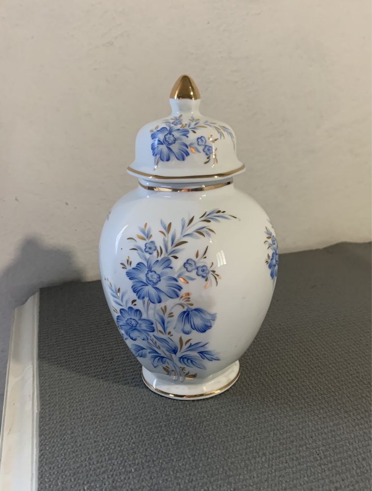 Jarra limoges azul e branca