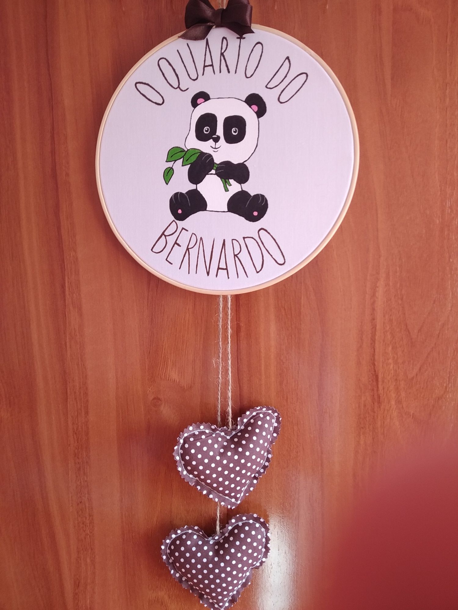 Personalização da porta do quarto do seu bebé