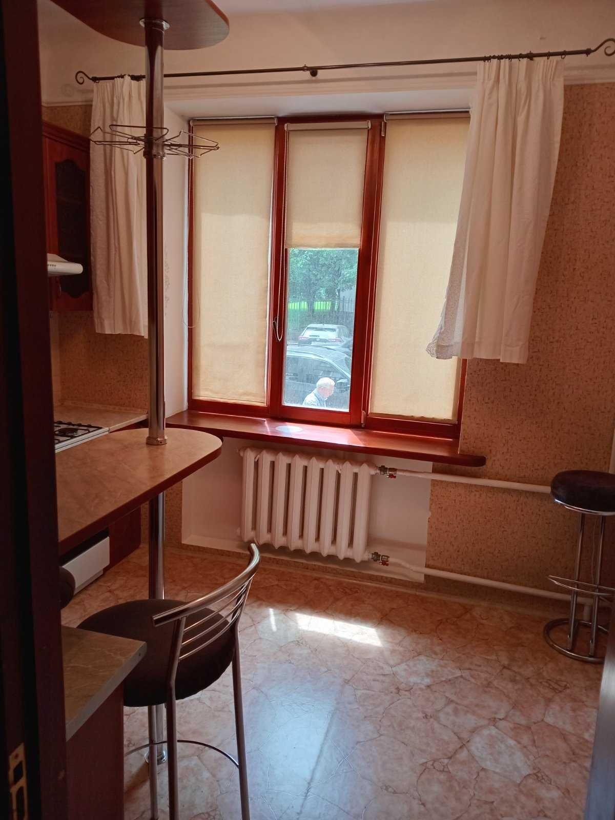 Продаж 2 кім. кв. під комерцію по вул. Пушкінська