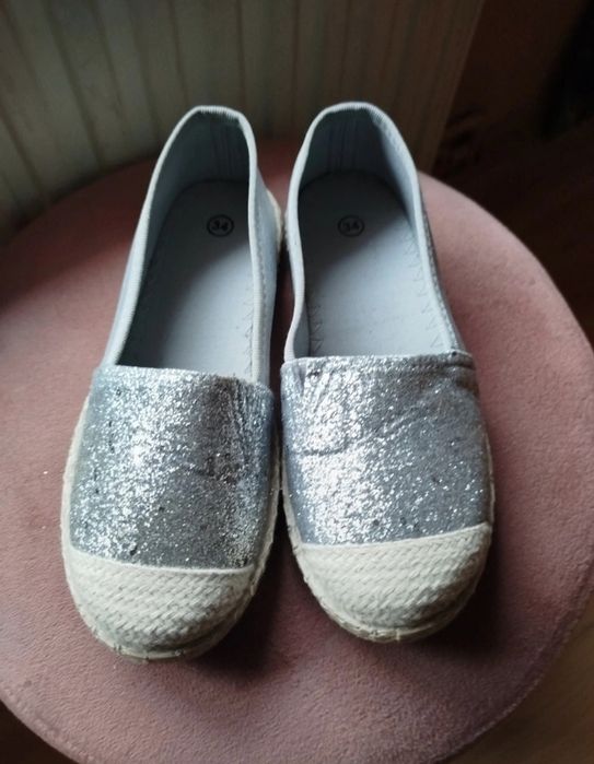 Tenisówki espadryle nowe 34