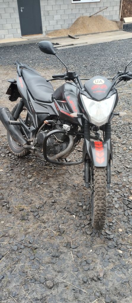 Продам ліфан 150
