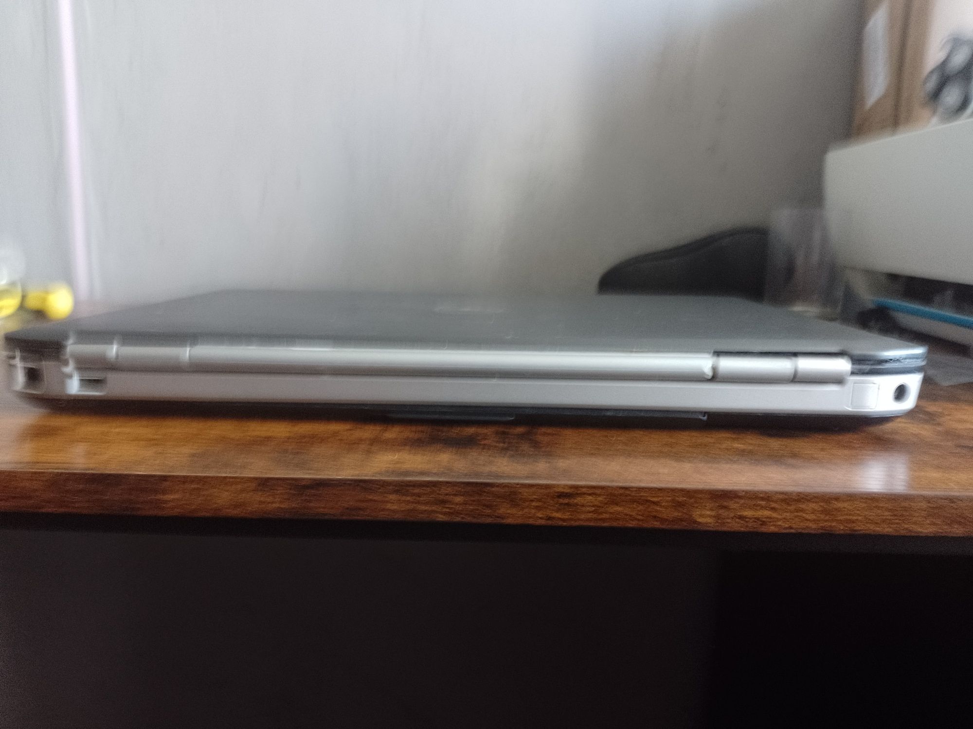 Dell latitude E5520