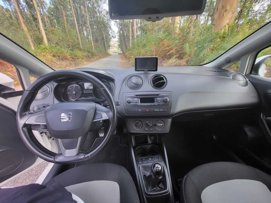 SEAT IBIZA 1.2 TDI c/APENAS 134.000 kms