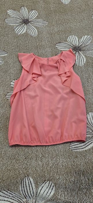 Платья 100грн блузки 50 грн