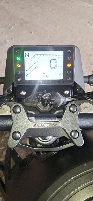 Zontes 125 G1X Lcd - com 750 kms -