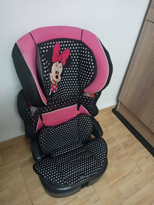 Cadeira auto Minie muito confortável em ótimo estado