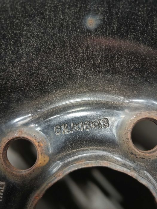 Koła zimowe  6.5J 16 5X108  215/60/16