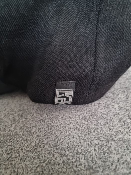 Czapka z daszkiem wędkarska