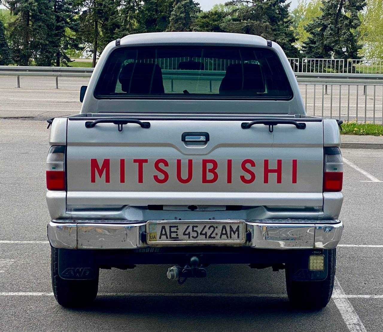 Mitsubishi L 200