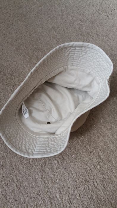 Czapka kapelusz z daszkiem bucket hat na wiosnę lato