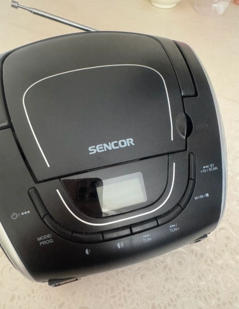 Radio sencor jak nowe