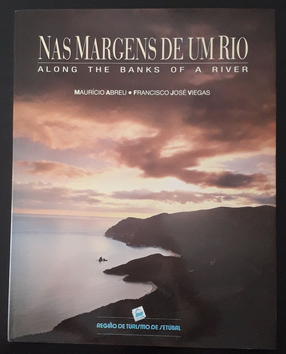 Nas Margens de um Rio - Maurício Abreu, Francisco J. Viegas