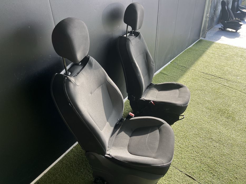 Bancos da Frente Renault Capture