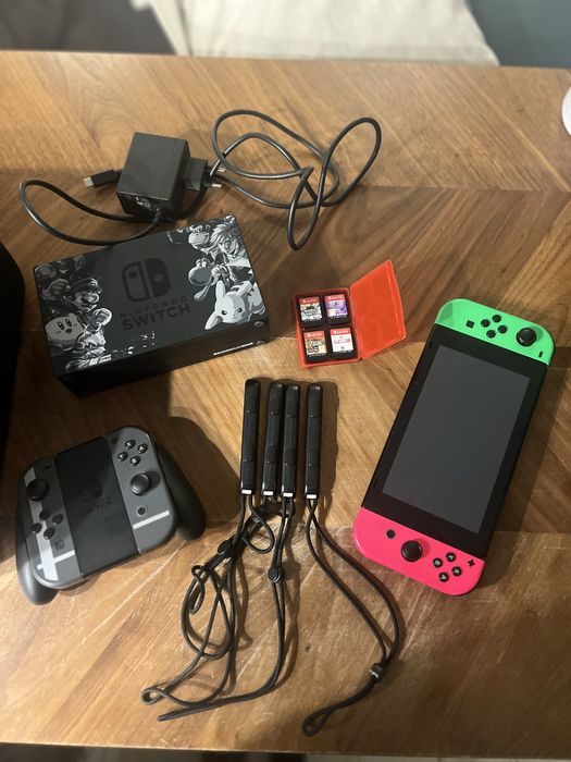 Nintendo Switch edycja super smash bross ultimate