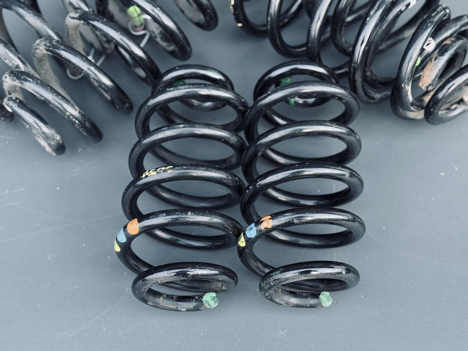 Пружини задні Ауді А6 С6 седан універсал пружина Audi A6 C6 розборка