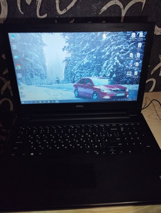 Ноутбук  Dell Inspirion 15 series 33308 sdpi/2014 3878