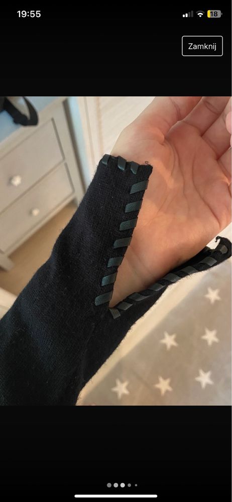 Czarny sweter z frędzlami Zara r.M