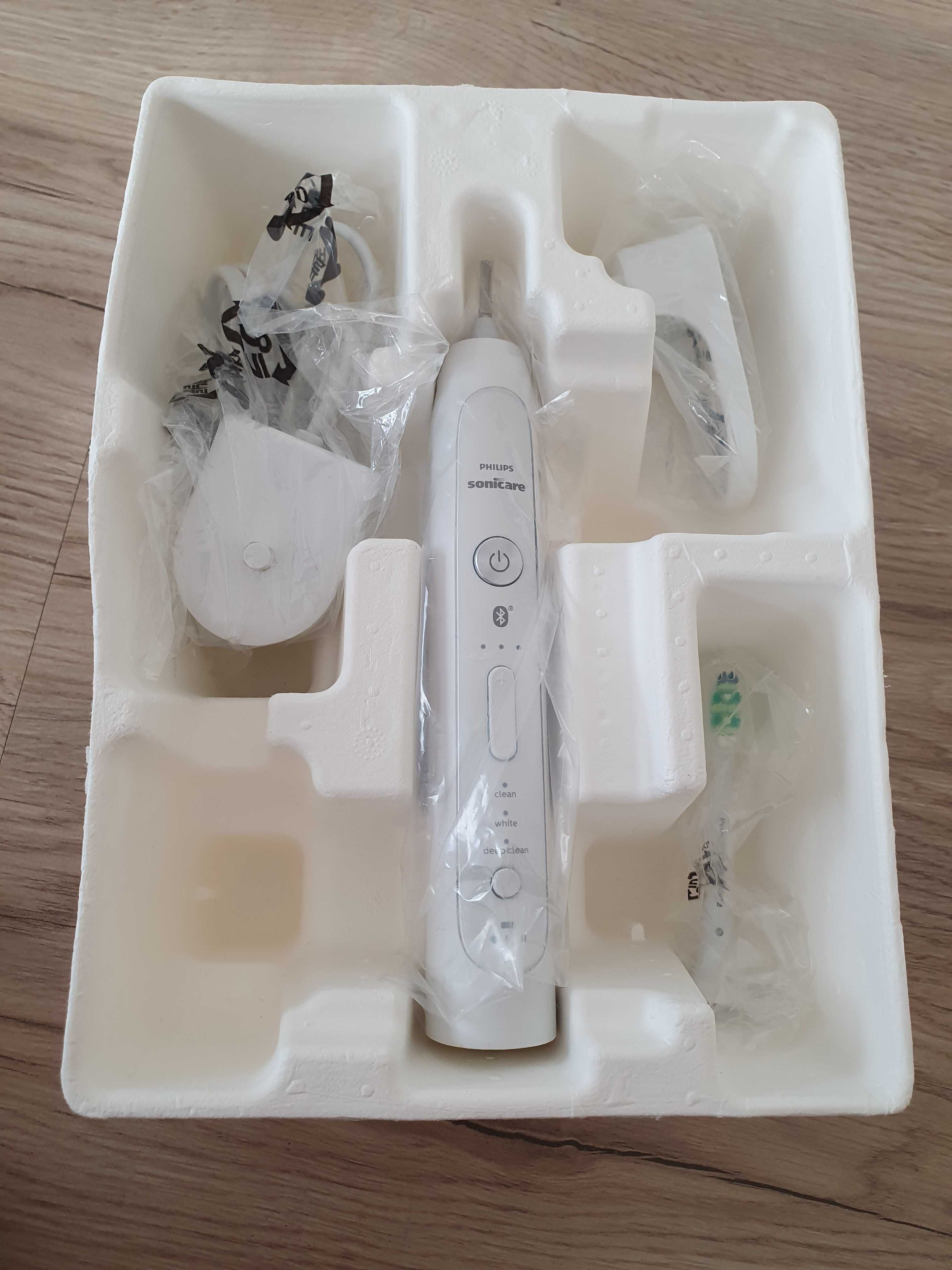 Szczoteczka soniczna Philips Sonicare Platinum Connected HX9192/01