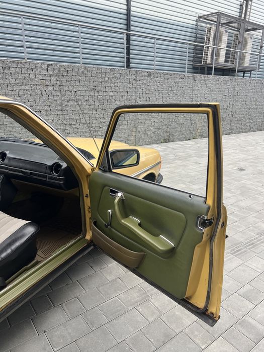 Мерседес     123