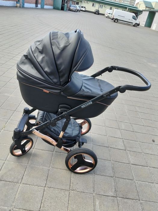 Продам дитячу коляску