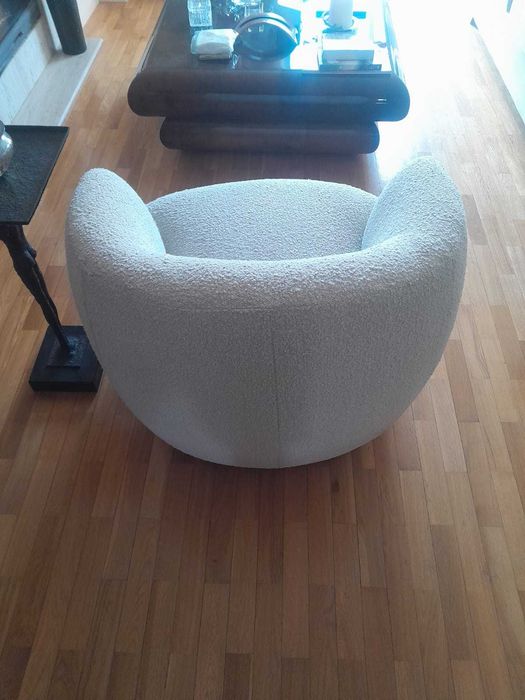 Poltrona creme disenho