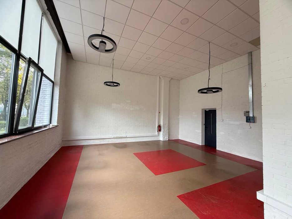 Оренда офісу 89 м2, аренда офиса в БЦ, метро, Паркінг, Власник