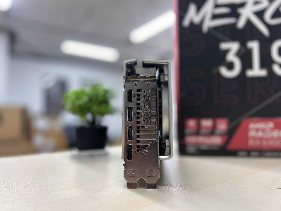 Відеокарта XFX Radeon RX 6900 XT Speedster MERC 319 Б/в + Гарантія