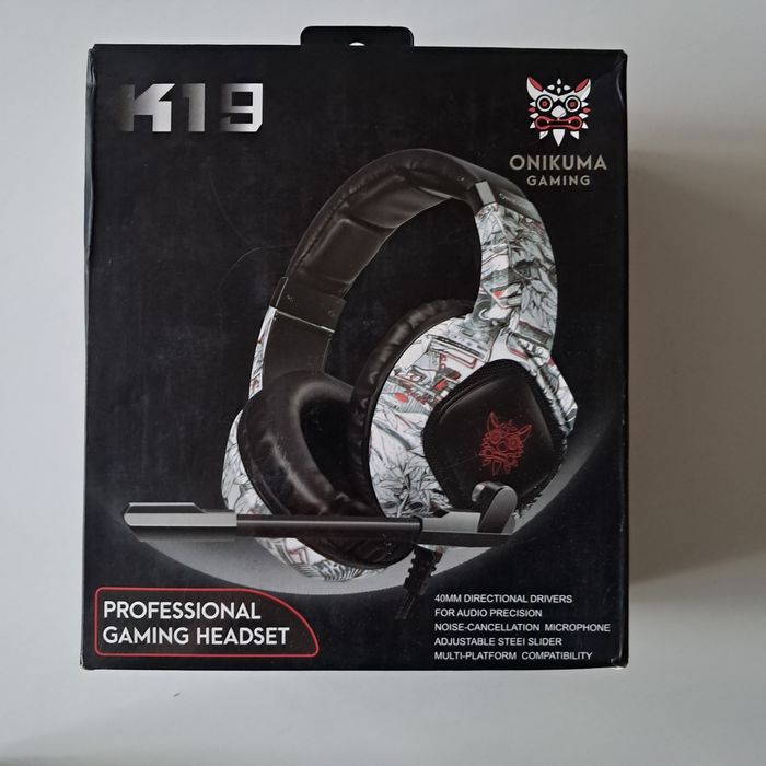 Słuchawki z mikrofonem , podświetlene