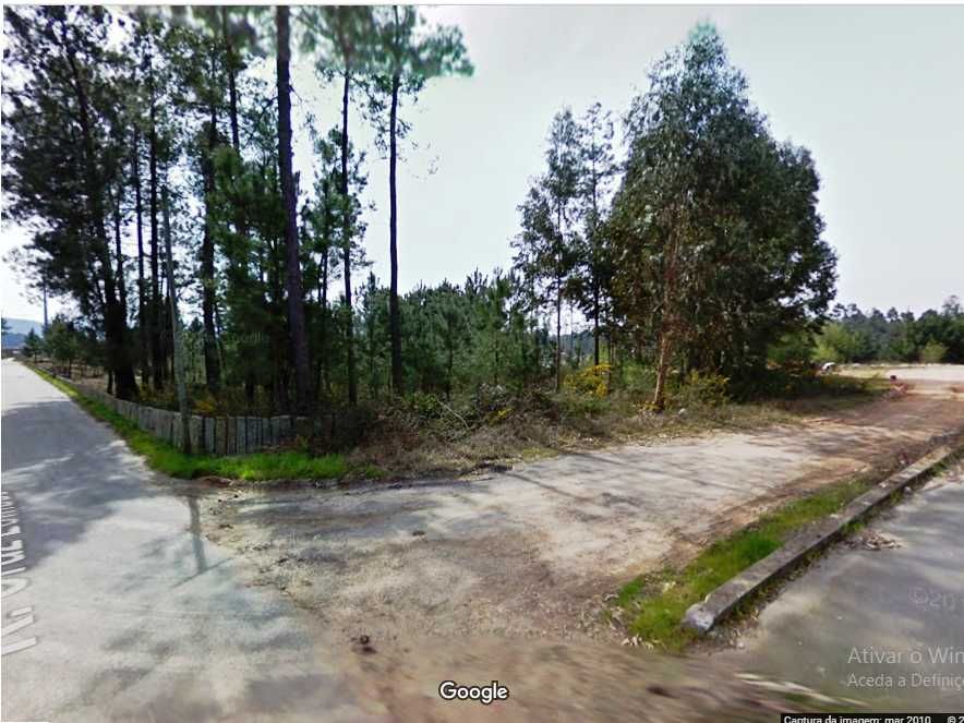 Terreno Industrial em Cervães