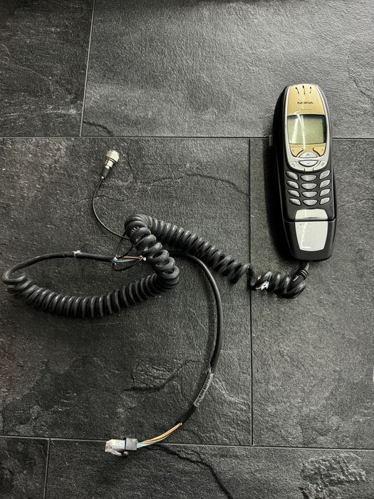 Авто телефон