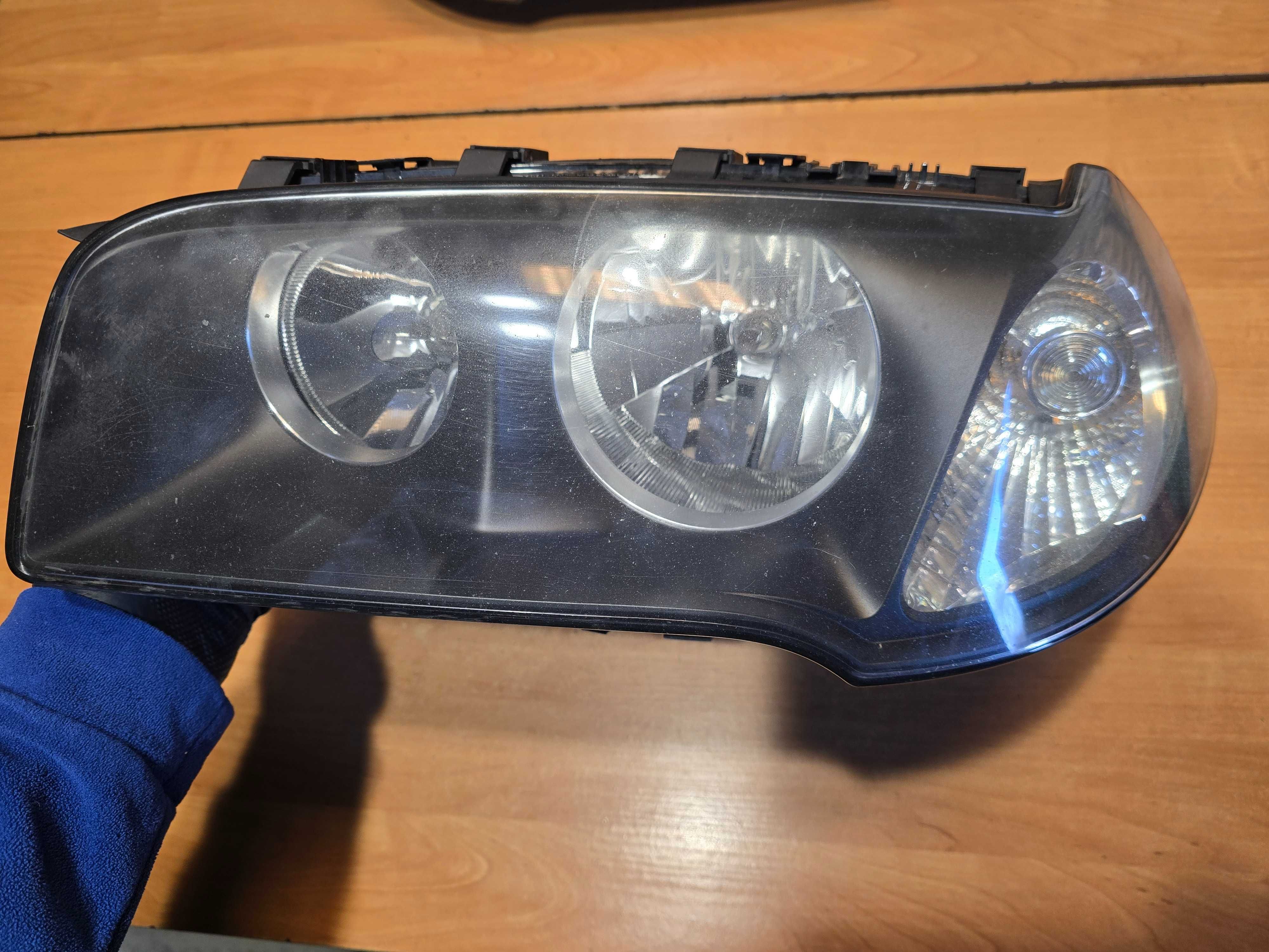 BMW X3 E83 Lampa Przód Lewa Prawa KOMPLET