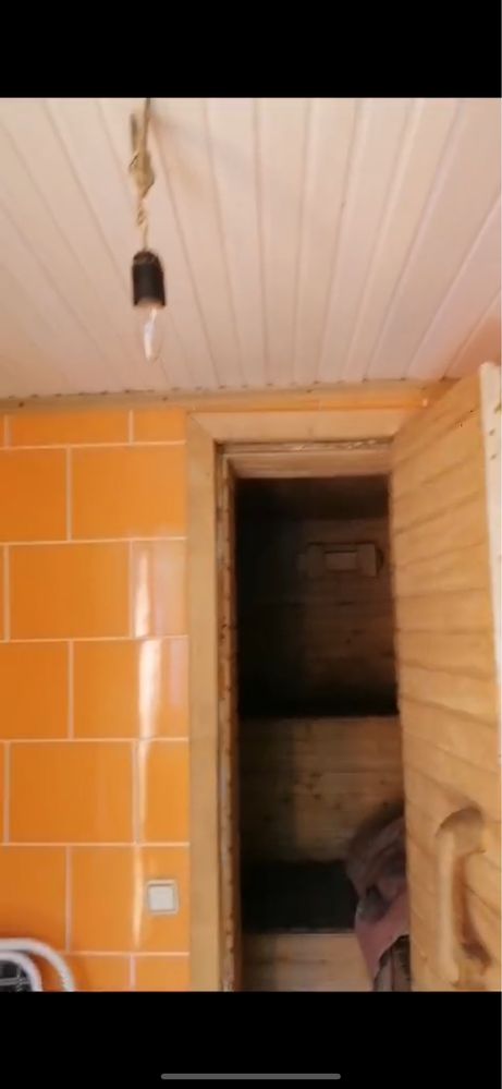 Продам будинок з земельною ділянкою