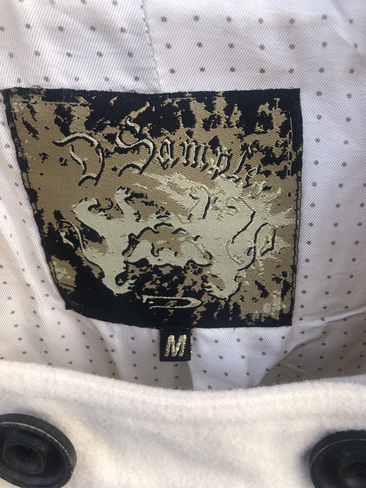 Casaco bege D. Sample