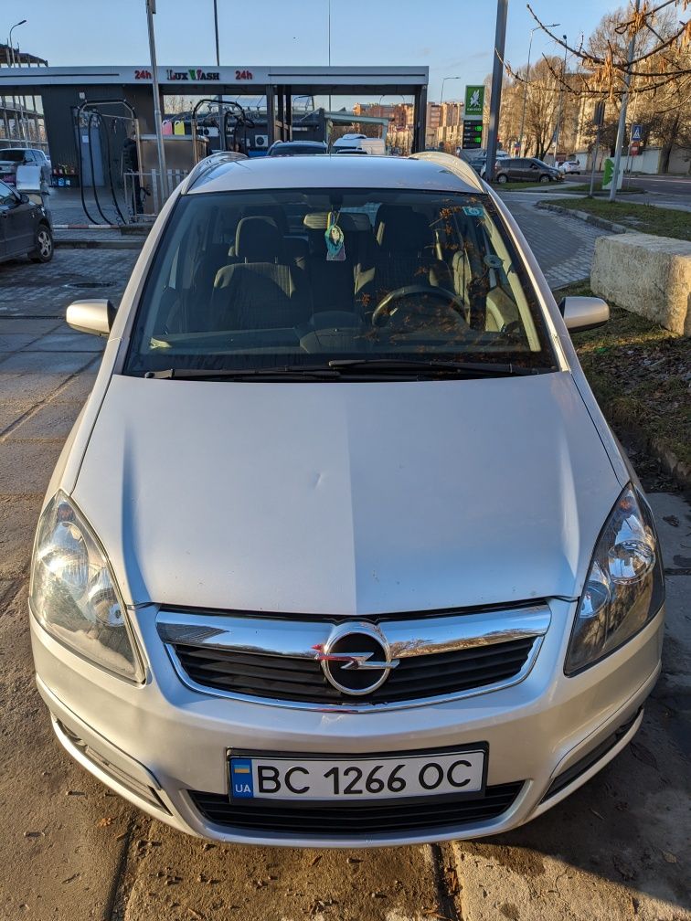 Opel zafira B 2006