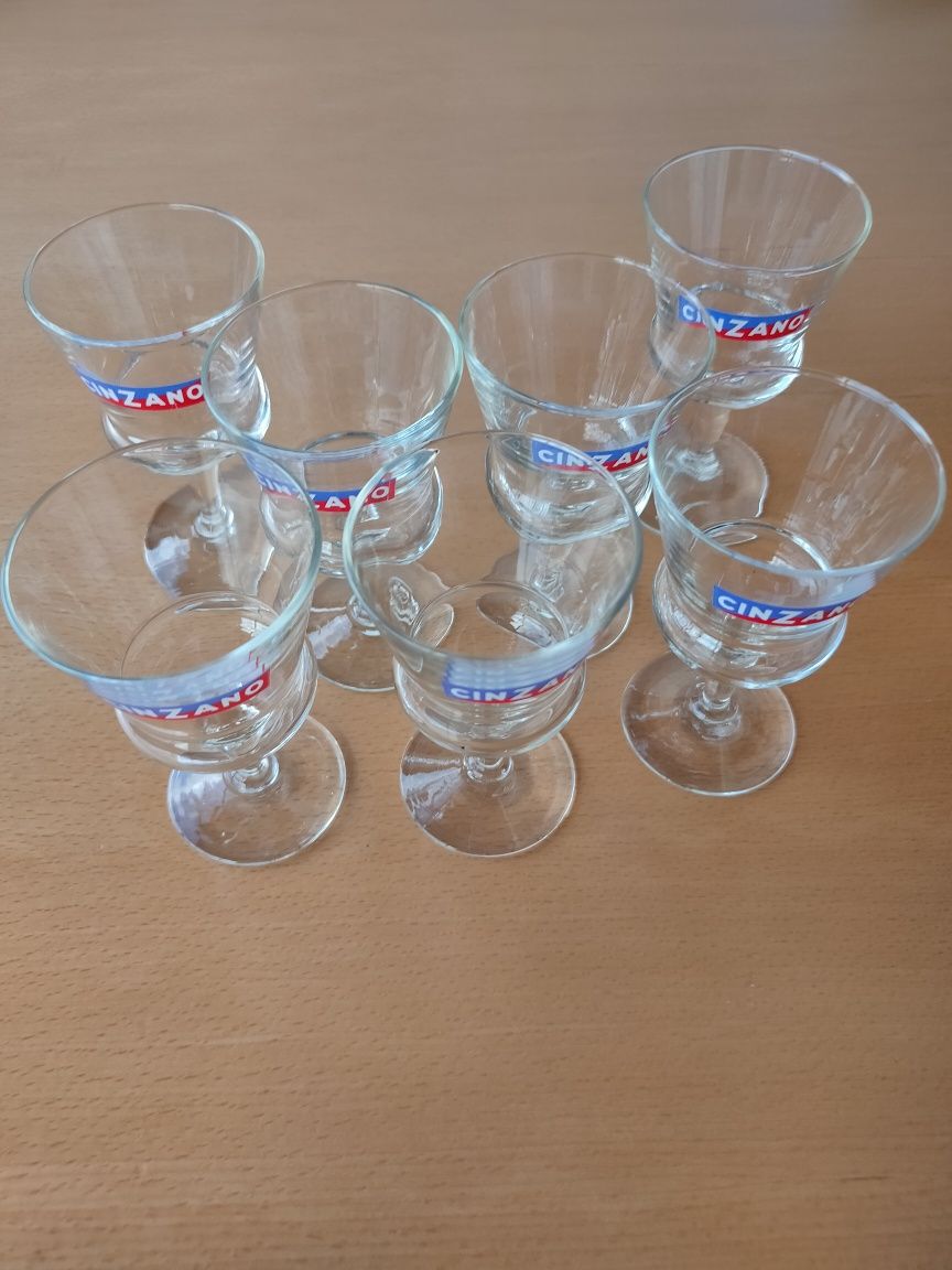 Conjunto de copos de Martini.