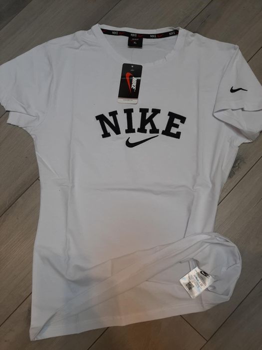 Koszulka damska rozmiar L oraz Xl