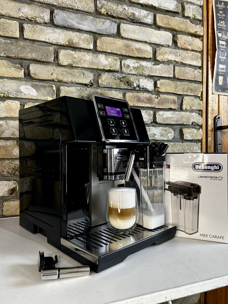 Новий Капучинатор Delonghi Perfecta EVO Кофемашина