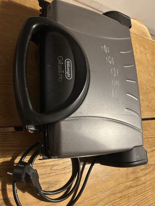 Grill elektryczny opiekacz do kanapek toster De Longhi