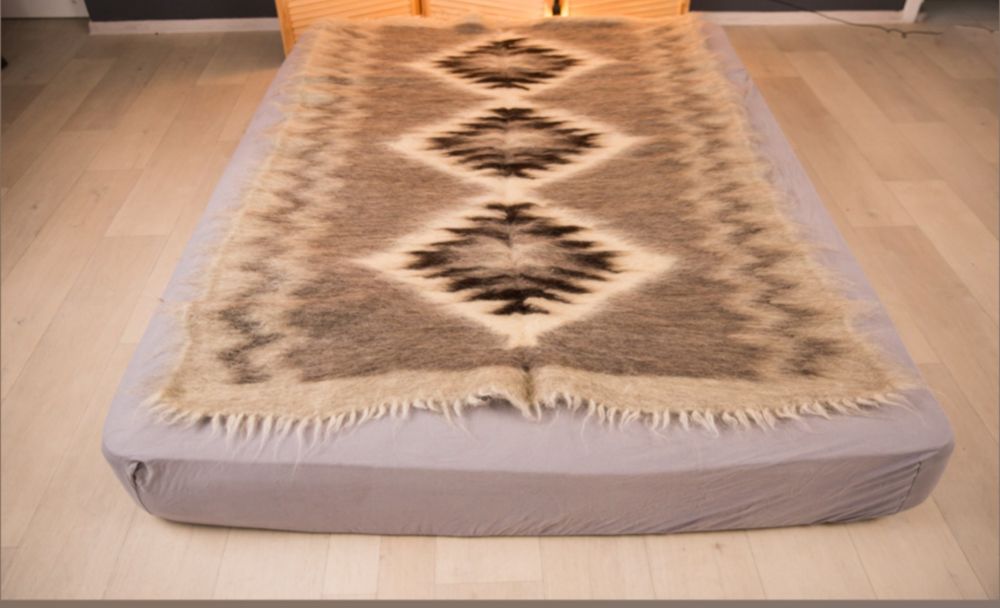 Ліжник, вовняне одеяло, вовняна ковдра, картапський сувенір