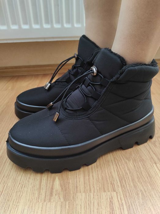 Дутики женские термо черевики  жіночі зимові сапожки