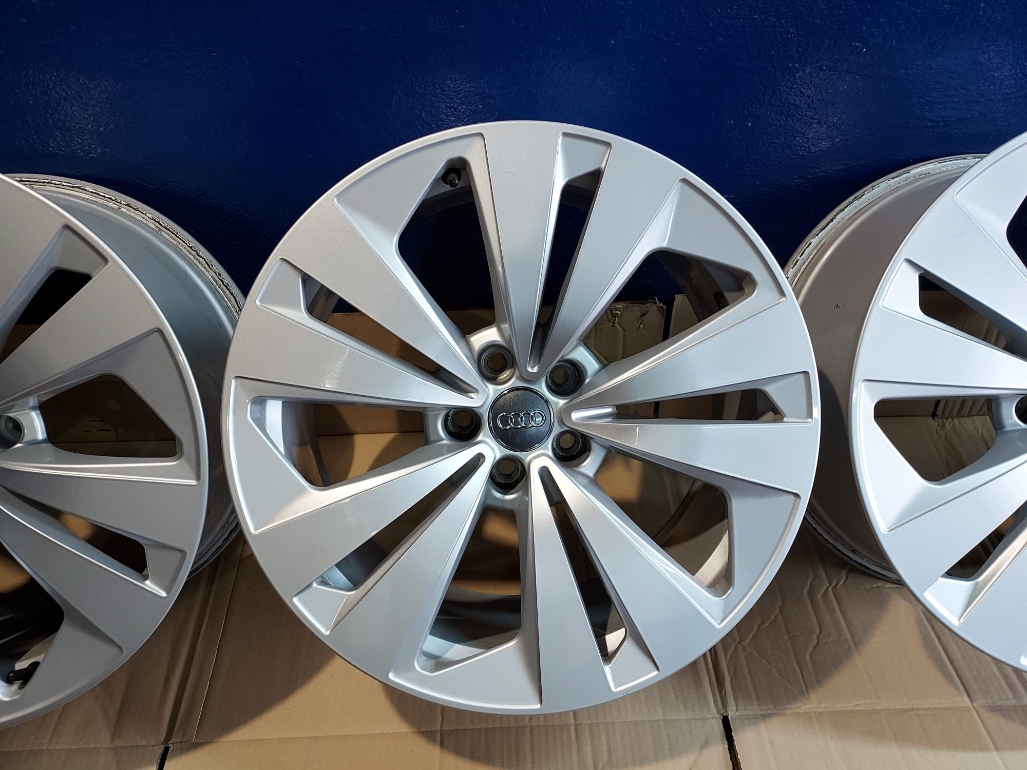 Alufelgi R19 5×112 Audi Q8,Q7,A5,A7,A8 oryginalne idealny stan