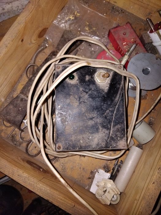 Продам знаряддя для бджільництва