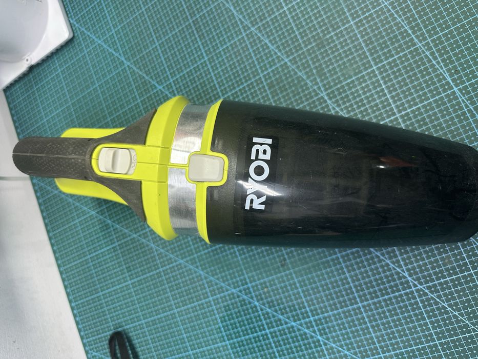 Odkurzacz Ryobi 18v CHV182