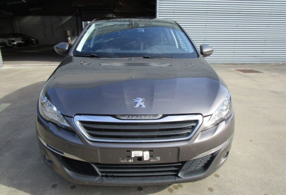 Peugeot 308 II
