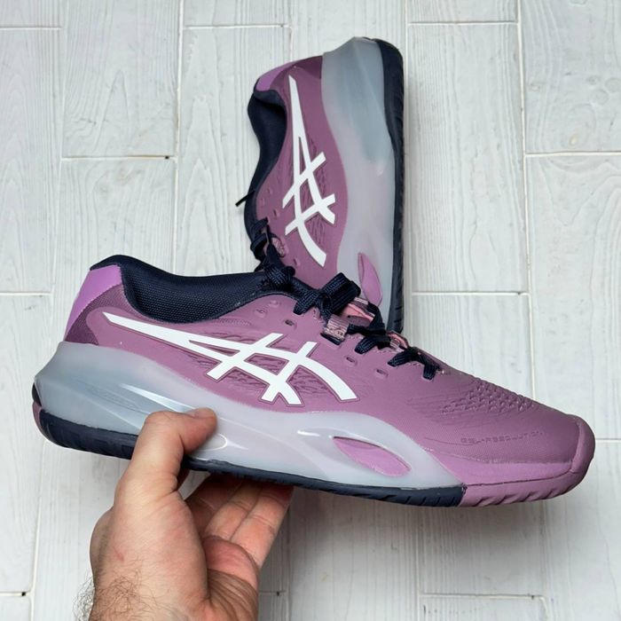 Жіночі кросівки Asics