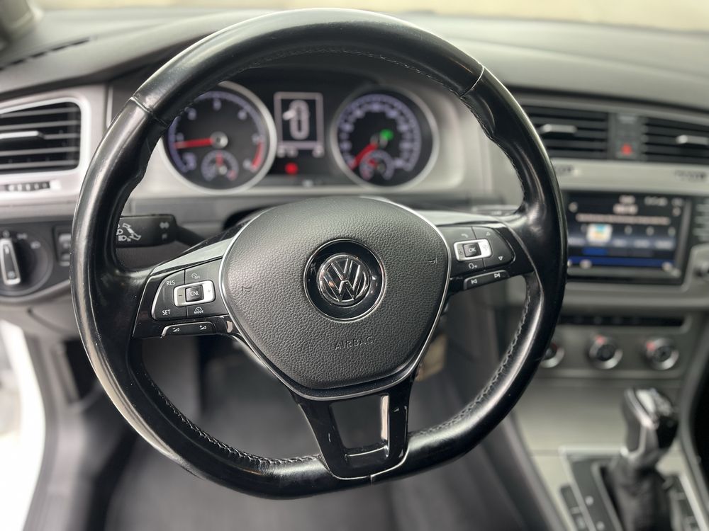 Продам Volkswagen golf