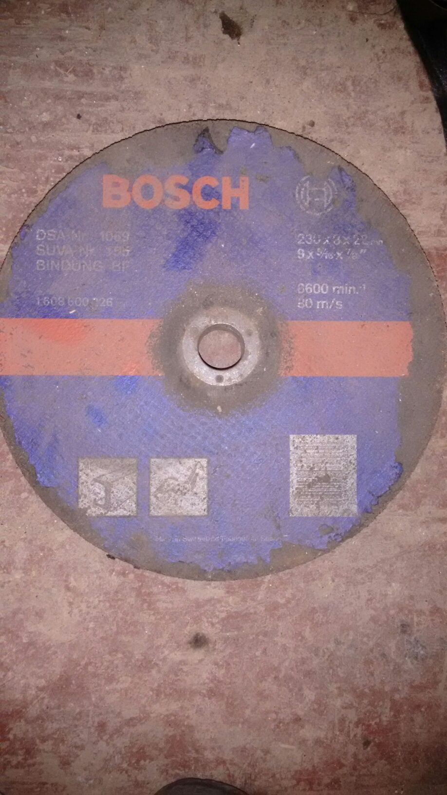 Круг bosch 2 шт зачистной