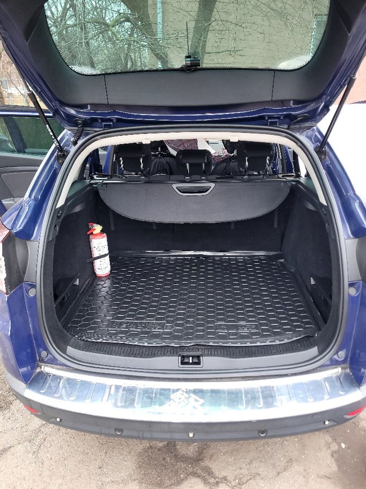 RENAULT MEGANE 3 1.4 бензин