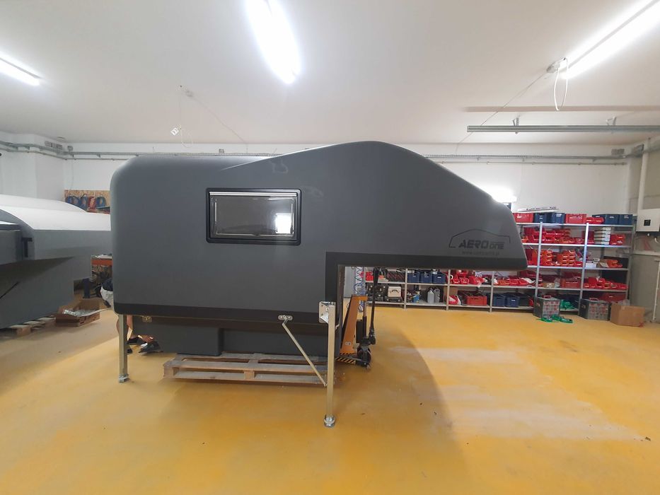 Zabudowa kapsuła pickup camper Aero One Flexplorer